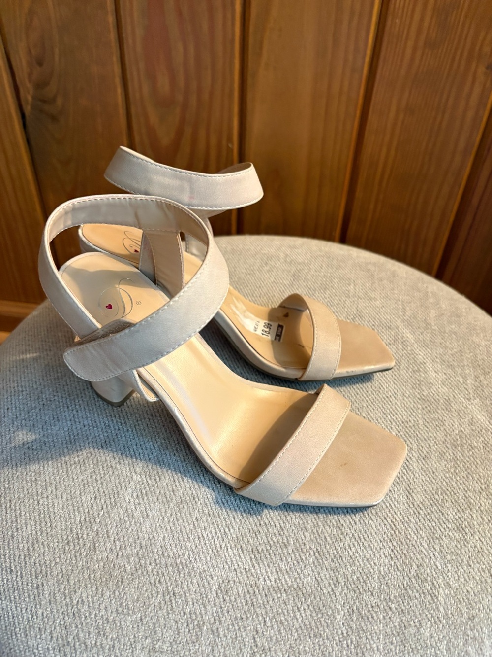 Women's Neutral Strappy Block Heel Sandals - Beige size 6, Velcro strap